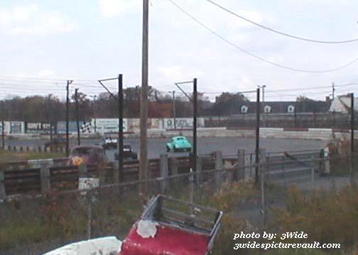 12.03.02_CPS_3RD_FLM_1102_1.jpg (26372 bytes)