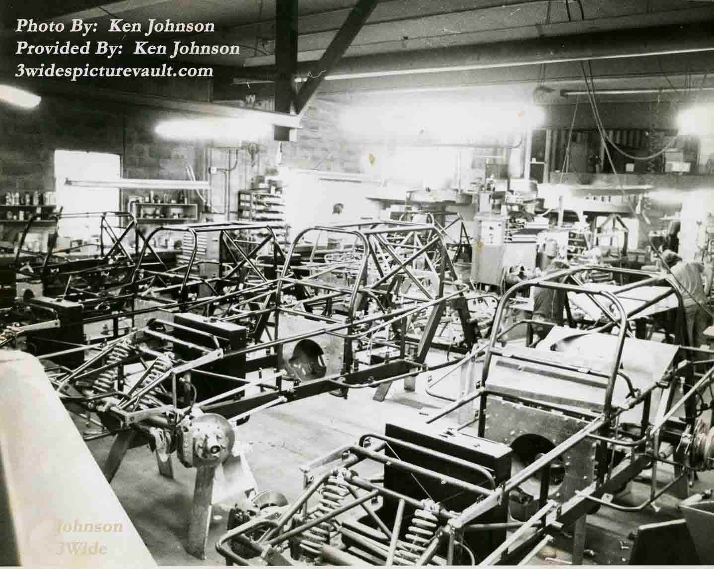 a10.17.04_MYS_FAC_UNK_0070_1.jpg (115934 bytes)