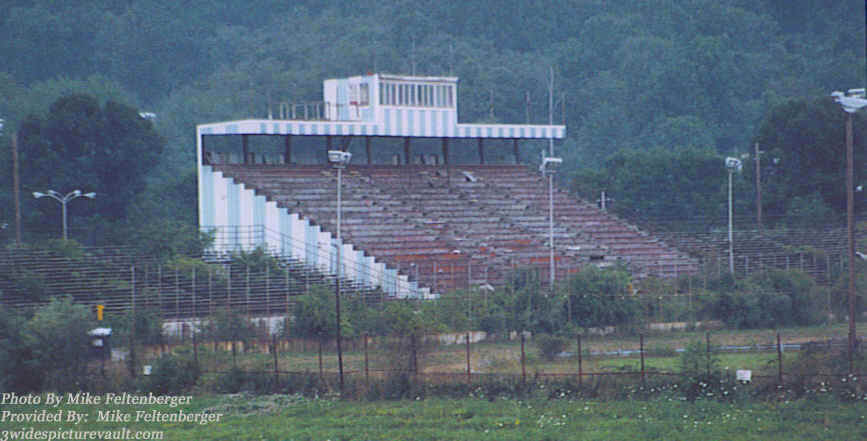 a12.04.04_PEN_NAT_SPD_0704_1.jpg (69594 bytes)