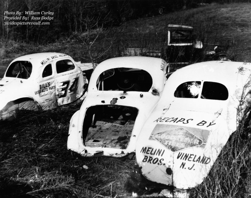 c12.13.06_FIE__OF_DRE_0056M_1.jpg (141511 bytes)