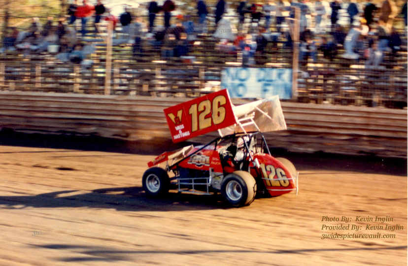 d01.21.07_126_PAU_FLM_0090O_1.jpg (139936 bytes)