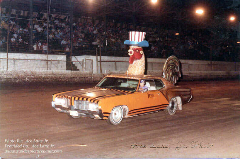 d04.15.07_CHK_CAR_FLM_0070_1.jpg (89760 bytes)