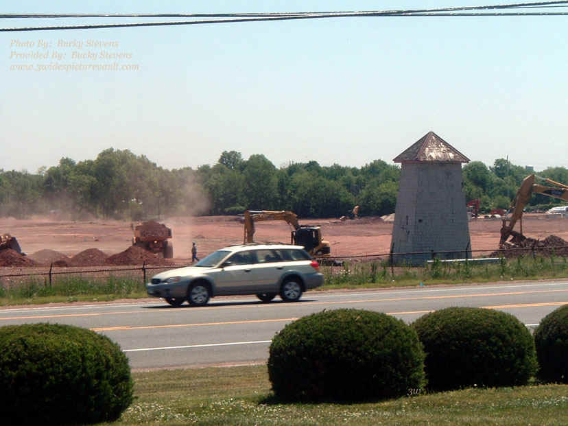 d06.02.07_WAL_MAR_FLM_0607_1.jpg (129402 bytes)