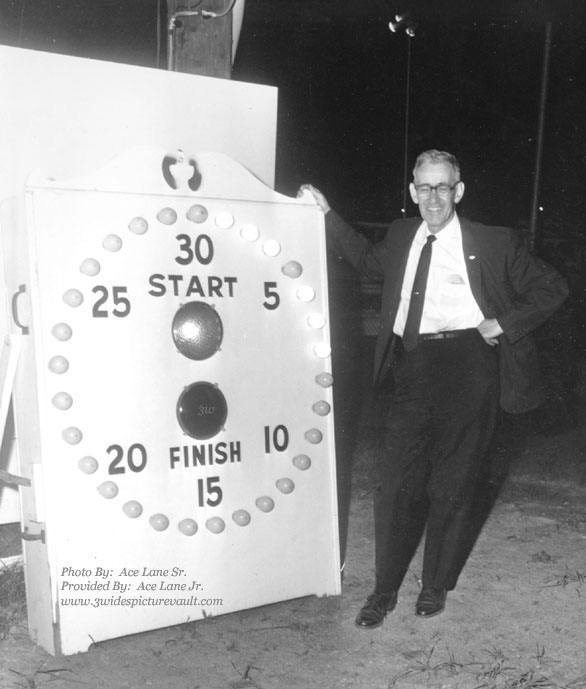 d07.17.07_TIM_CLK_UNK_0060M_1.jpg (67756 bytes)