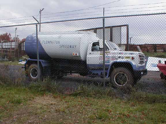 water truck copy.jpg (49599 bytes)