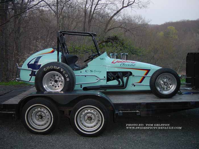 06.20.03_004_GEL_UNK_2003_1.jpg (52007 bytes)