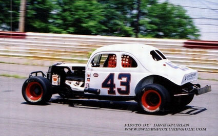 07.03.03_043_UNK_FLM_2003_1.jpg (43130 bytes)