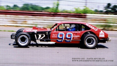 07.03.03_099_UNK_FLM_2003_1.jpg (43772 bytes)