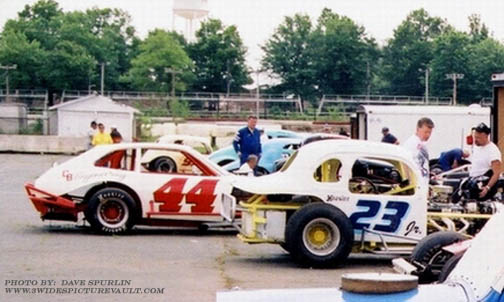 07.17.03__44_JEN_FLM_2003_1.jpg (47303 bytes)