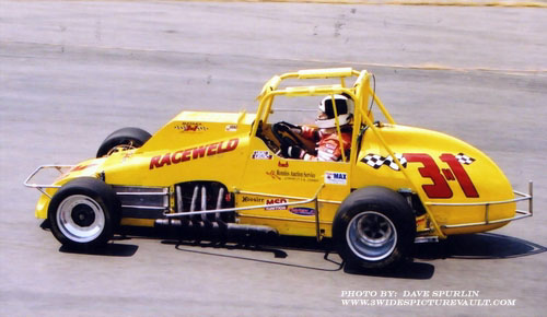 07.27.03_3N1_MAT_FLM_2003_1.jpg (45116 bytes)